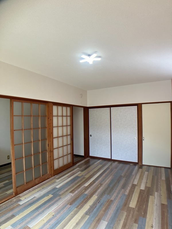 コウジハイツ向山 ベッドルーム