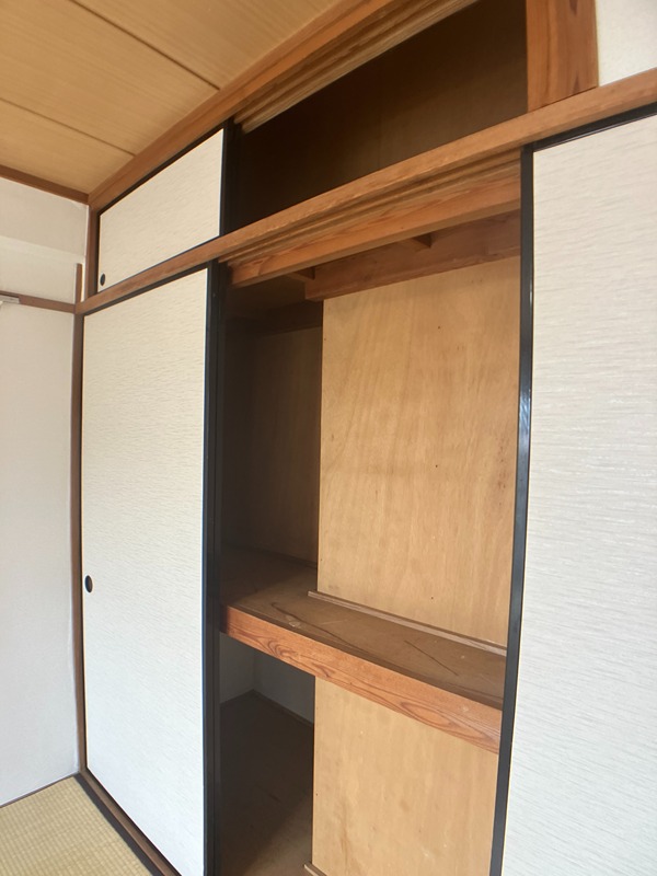 奥名ビル 収納