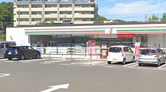 グリーンハイツ堂形 コンビニ