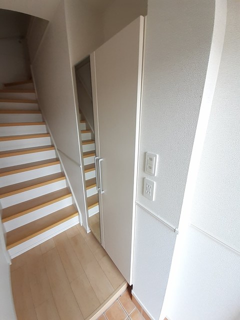 クレメント　Ａ 玄関