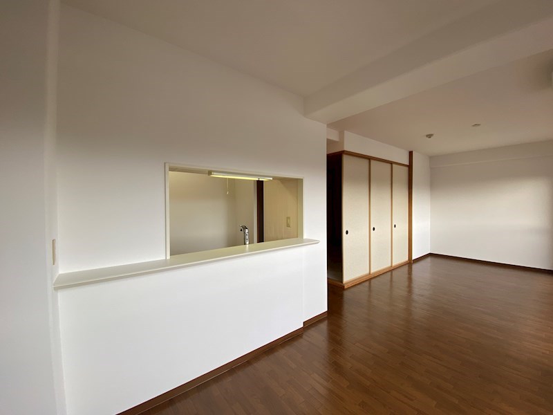 足立マンション２番館 リビング