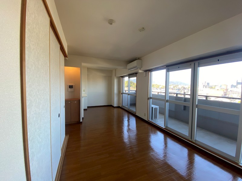 足立マンション２番館 リビング