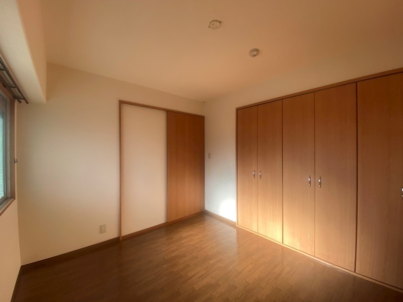 足立マンション２番館 ベッドルーム