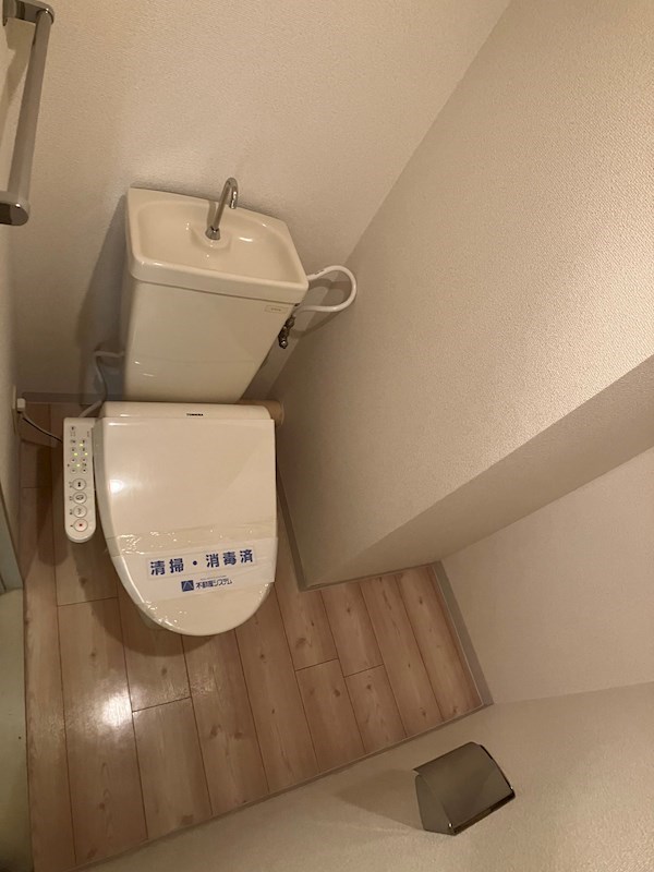 ＷＥＳＴ　ＲＩＶＥＲ　ＭＡＮＳＩＯＮ トイレ