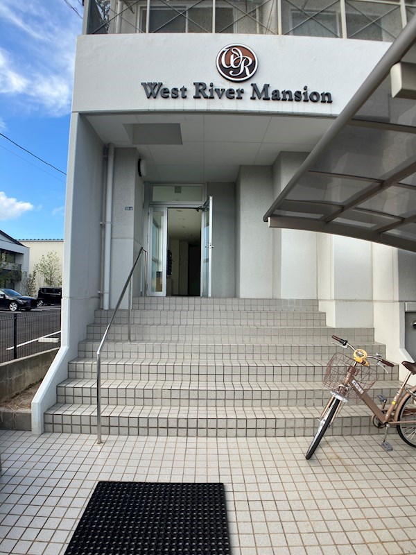 ＷＥＳＴ　ＲＩＶＥＲ　ＭＡＮＳＩＯＮ その他共有部分