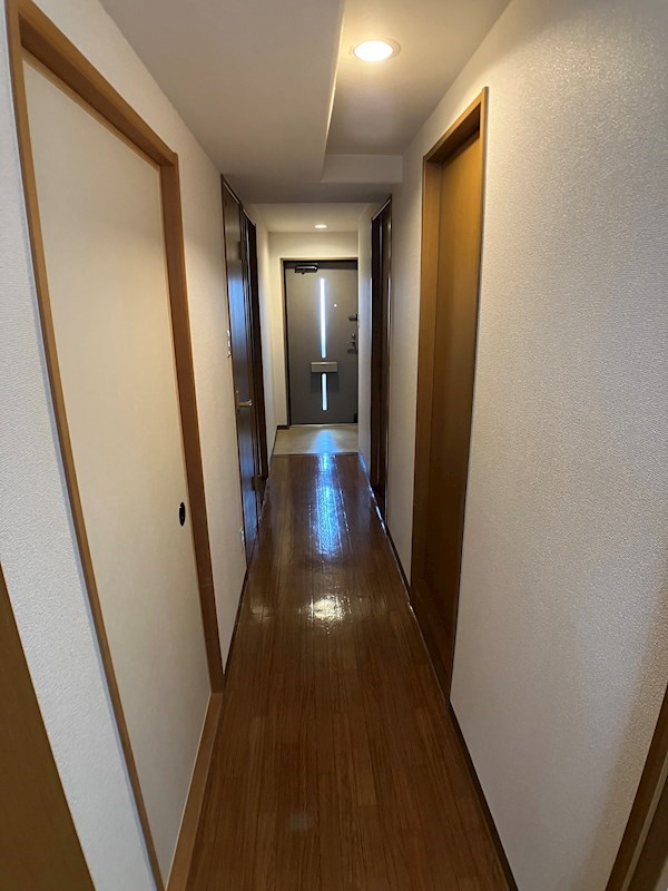 足立マンション 玄関