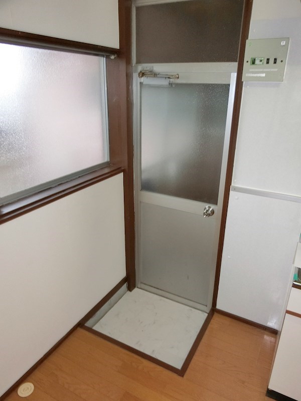 小川アパート 玄関
