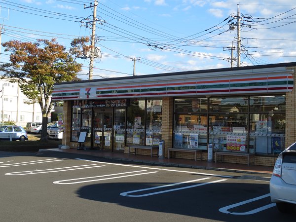 アンリベールⅡ コンビニ