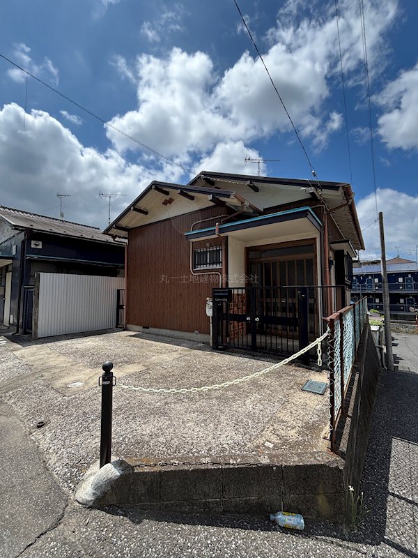 仁戸名町H貸家Ⅱ 外観