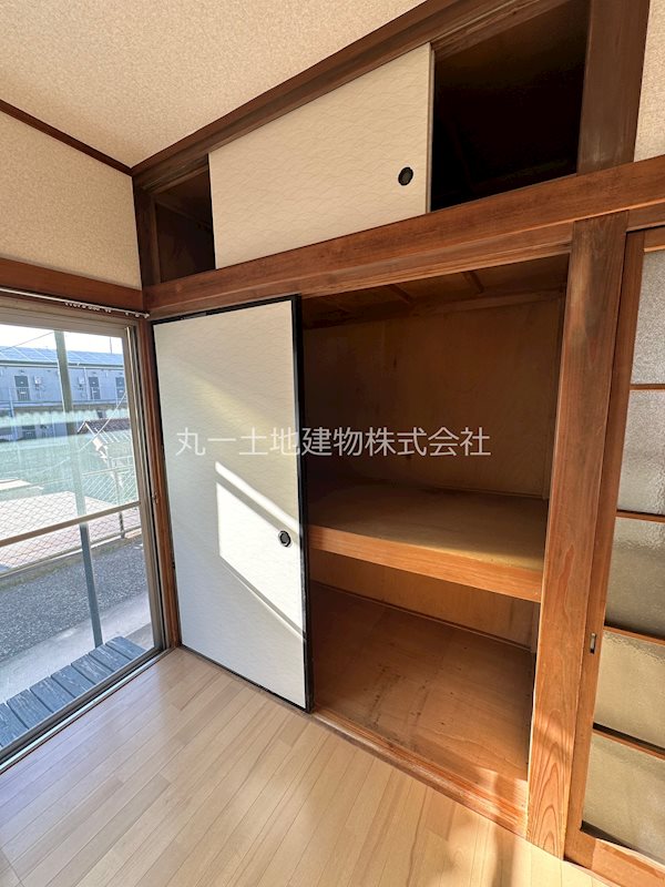 仁戸名町H貸家Ⅱ 収納