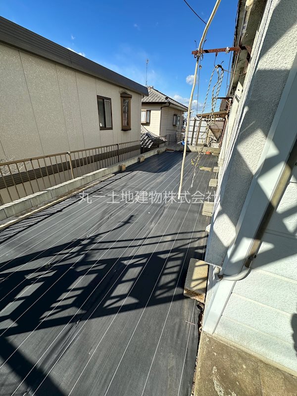 仁戸名町アパート ベランダ