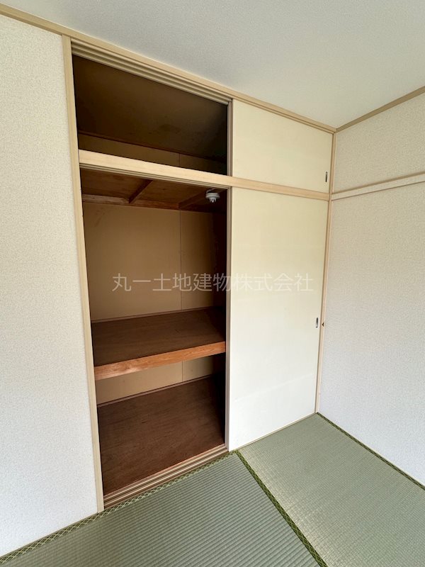 サンヴィレッジみつわ台B棟 収納