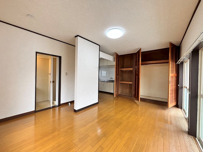仁戸名町Hアパート ベッドルーム