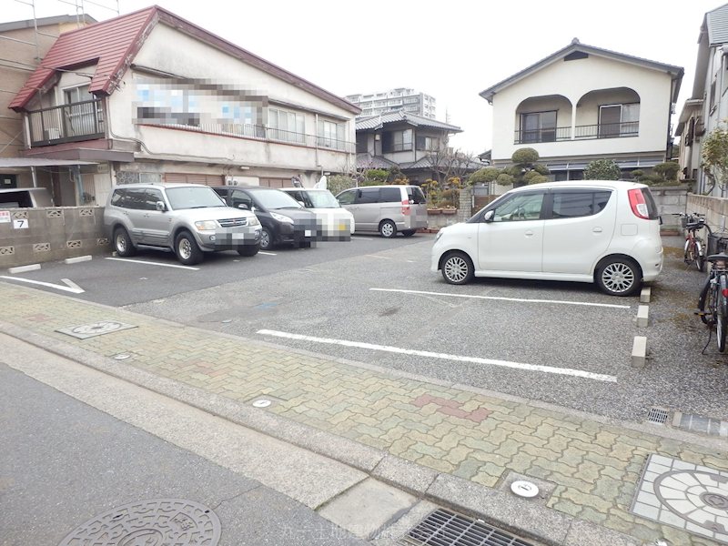 林パーキング 外観