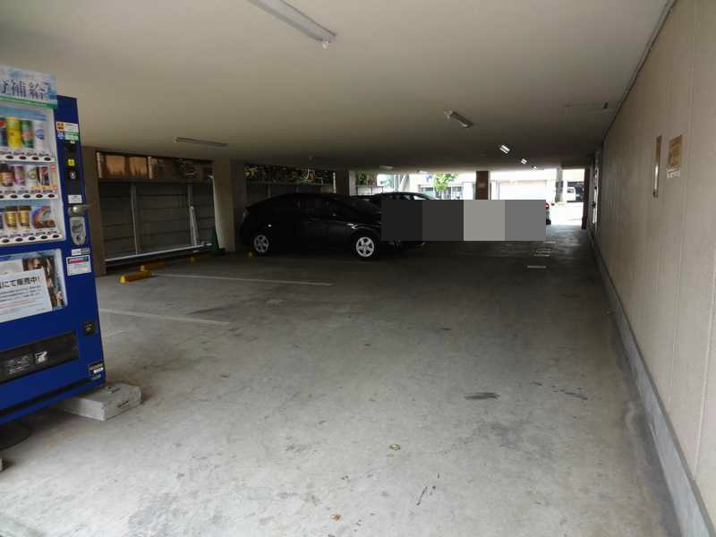 ＢＥＬＬＩＳ（ベリス） 駐車場