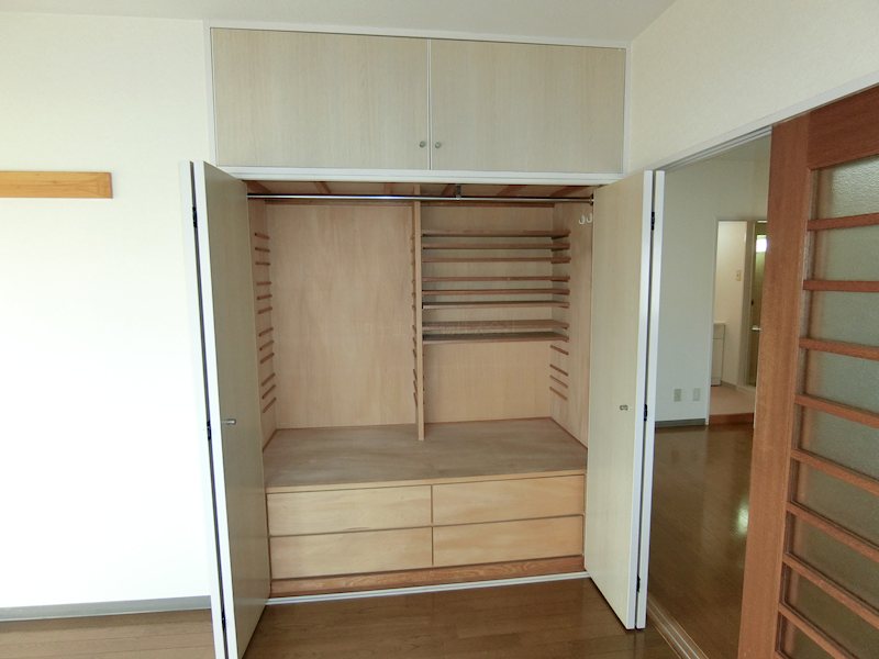 日栄ビル 収納
