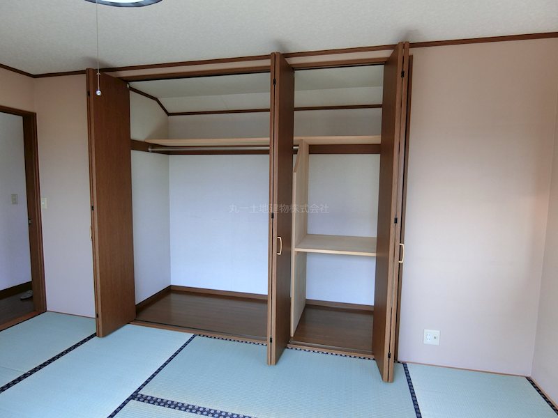 松ヶ丘町貸家 収納