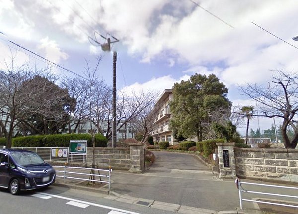 サンヴィレッジみつわ台C棟 中学校