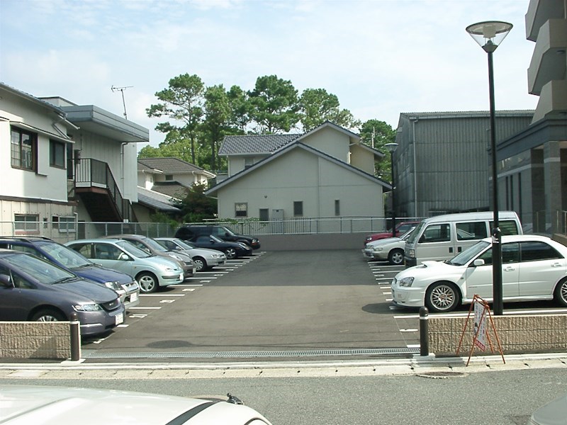 justice V.P 駐車場