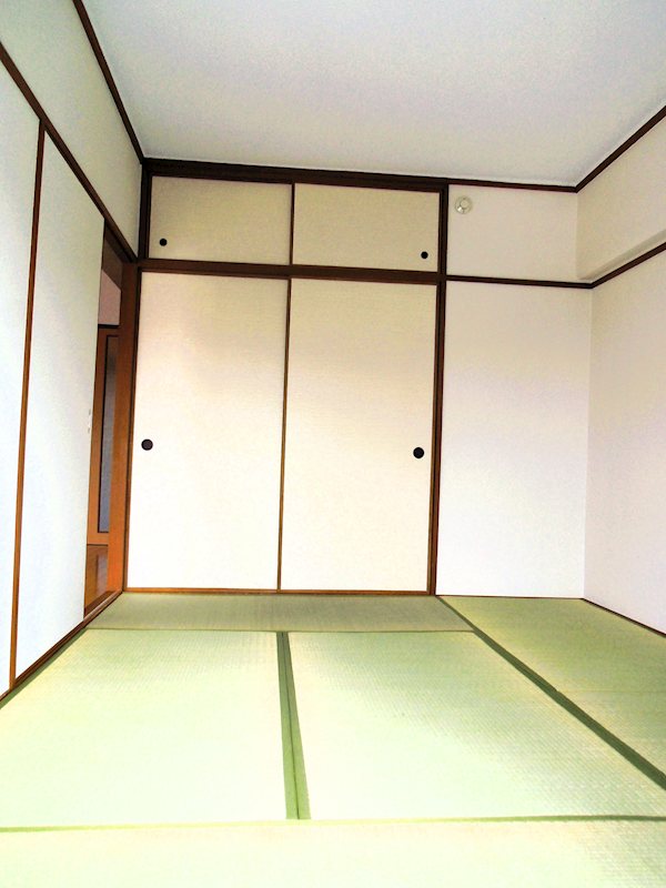 エクセレント野間 収納
