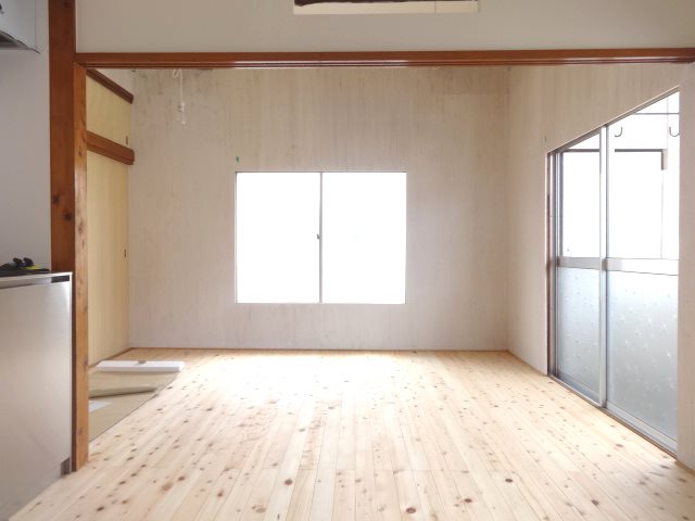 ワカミヤハイツ リビング