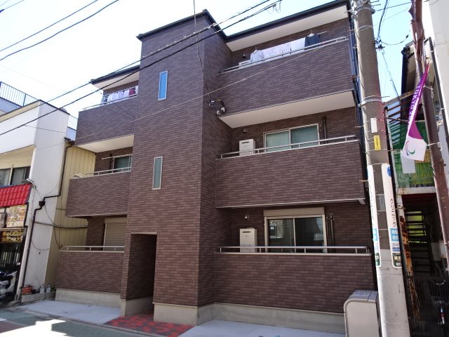 ヴェルミール西新井 302号室 外観
