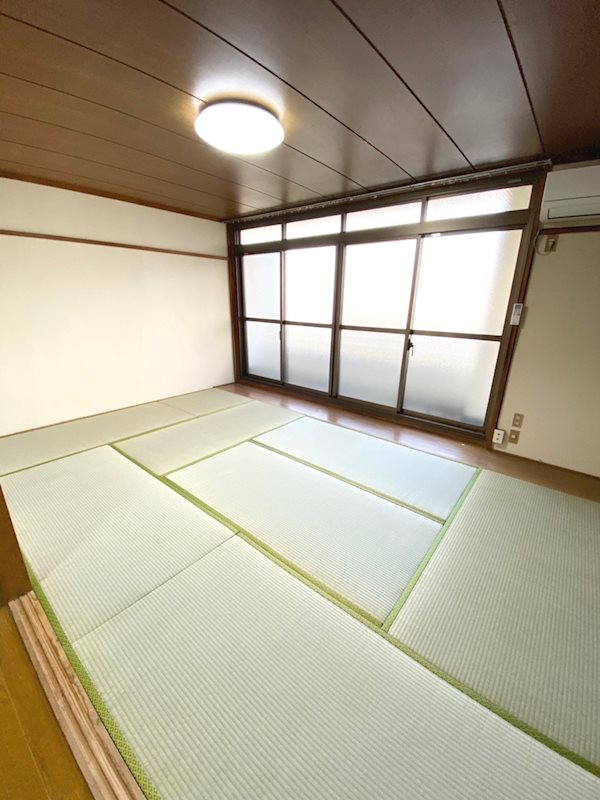 高須ビル リビング