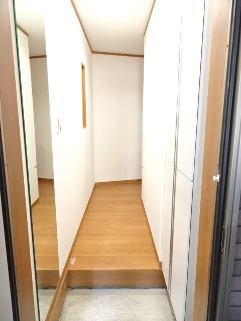 COZY千代田    玄関
