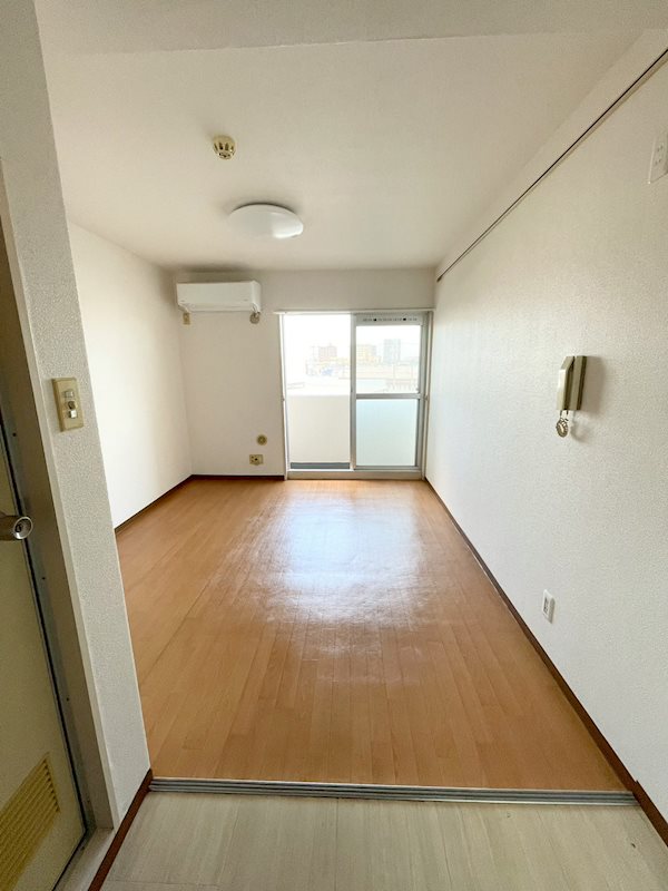 TOP西新井第２  玄関