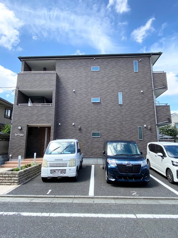 Court Brownie 301号室 外観