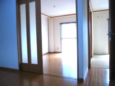 マンション紺利 リビング