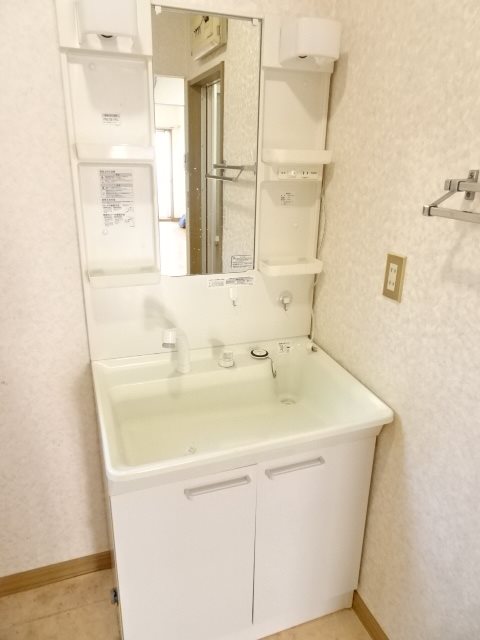 関原3丁目貸家Ⅳ その他3