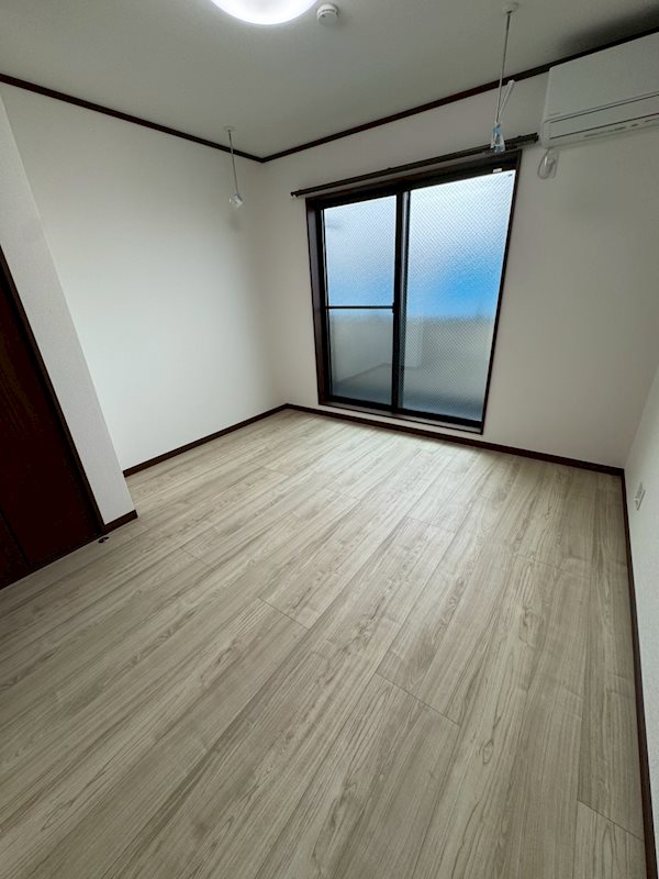 ヴィラ吉町 ベッドルーム