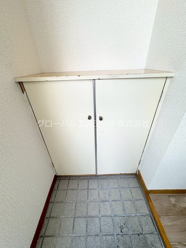 緑町共和ビル 玄関