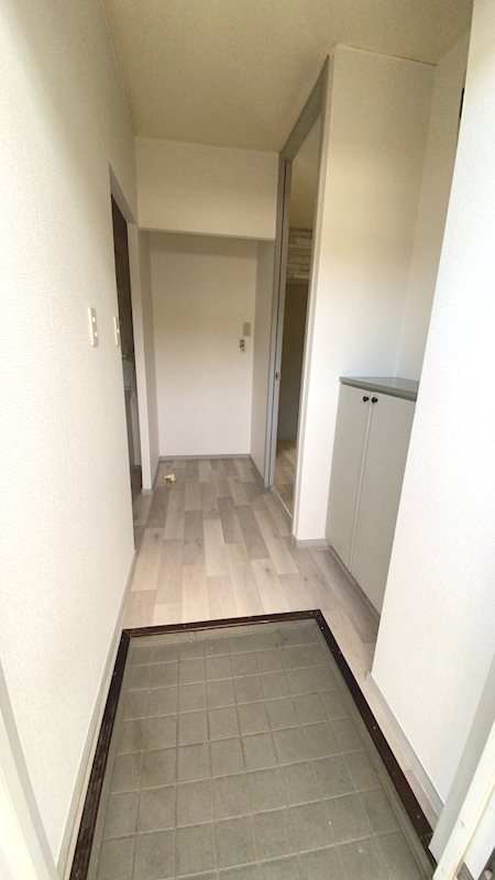 アパートメント宝谷  玄関
