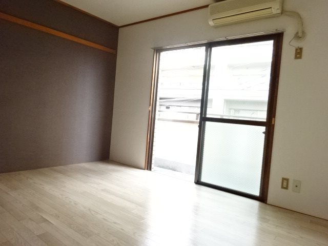 サンライフ梅島 ベッドルーム