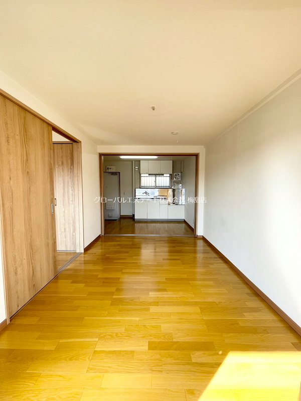 マンション紺利 ベッドルーム