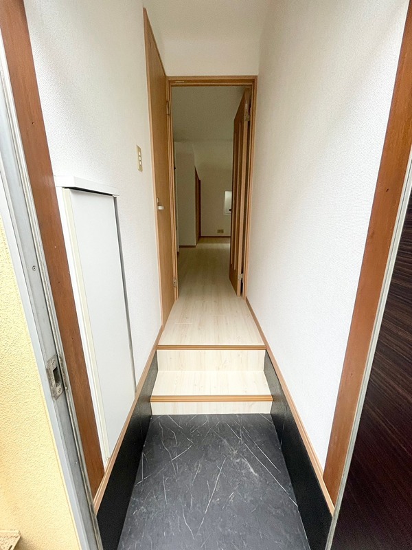 ユウキハイツ 玄関