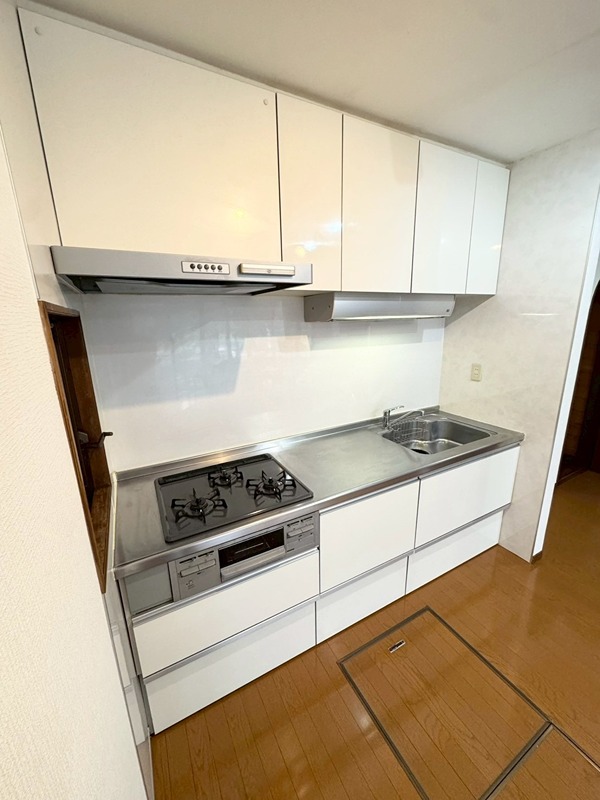 竹の塚二丁目戸建 キッチン
