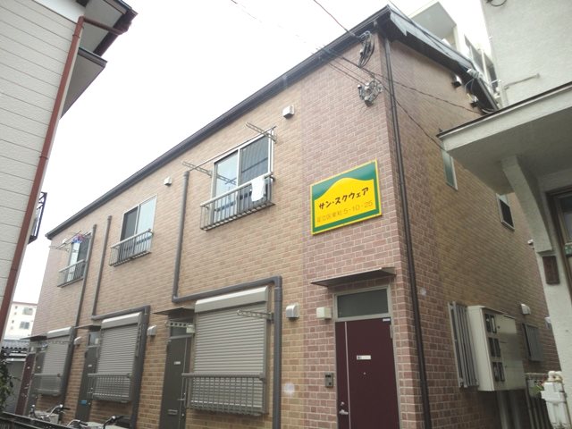 サン・スクウェア 外観