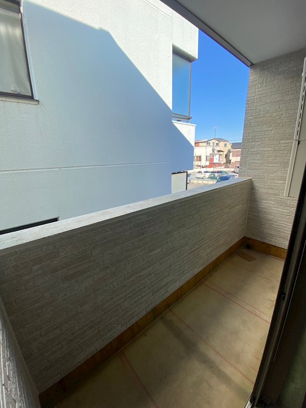 ツゥーセンナリ ベランダ