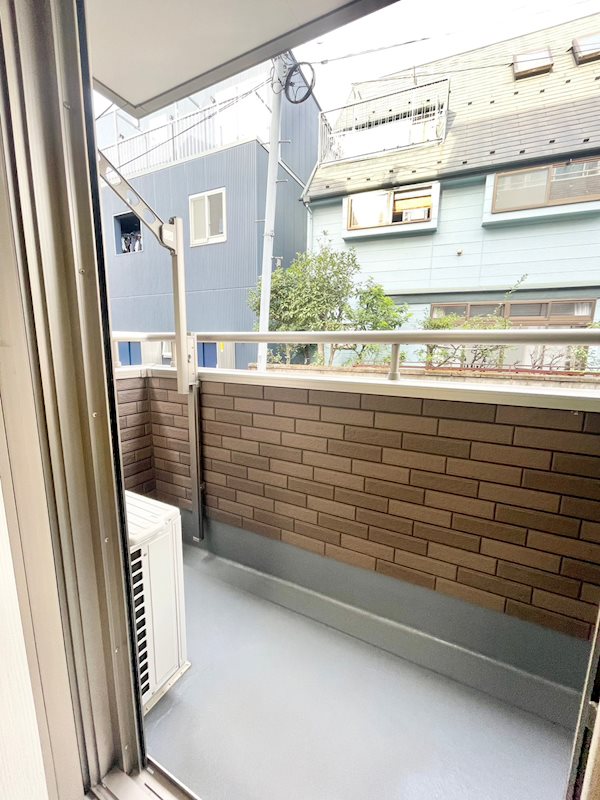 ヴィラ・コンフォールⅢ ベランダ