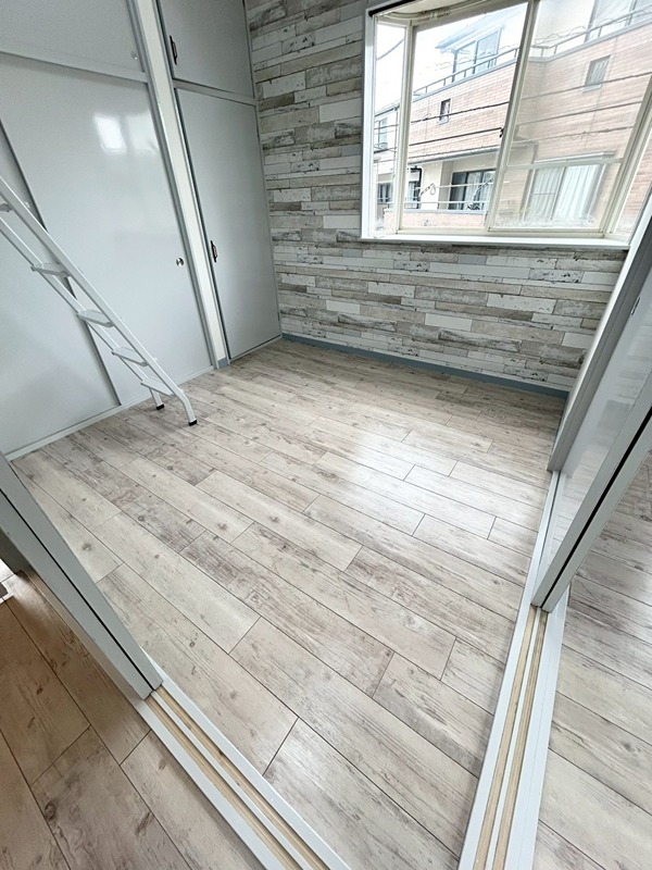 ホワイトパレスフジ  ベランダ