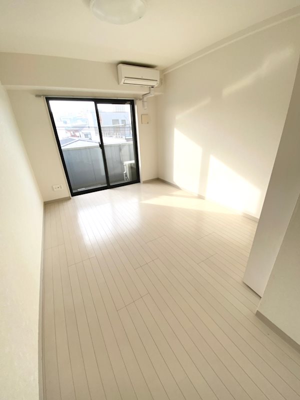 ＧＬＯＲＩＯＵＳ.Ｆ.Ｋ ベッドルーム