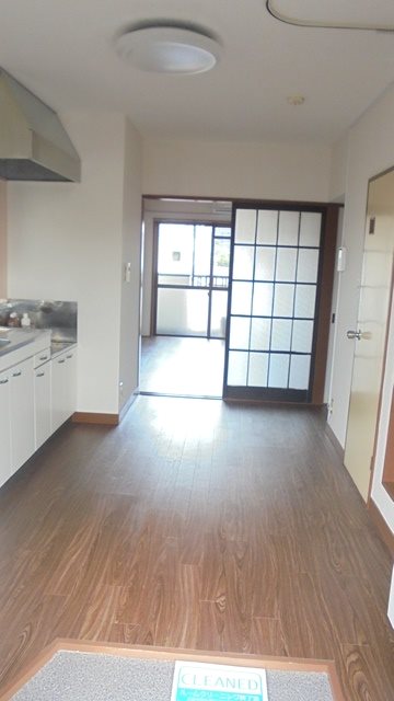 メゾン中台  玄関