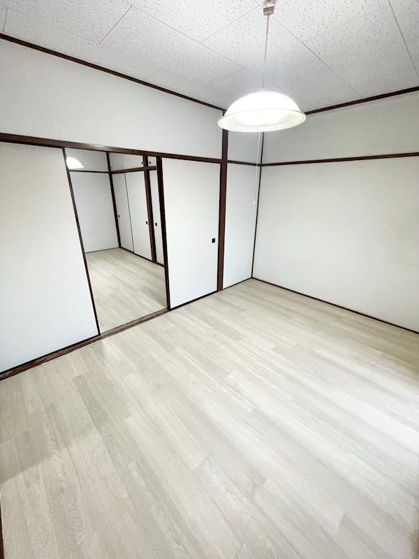 竹の塚ショッピングセンタービル リビング