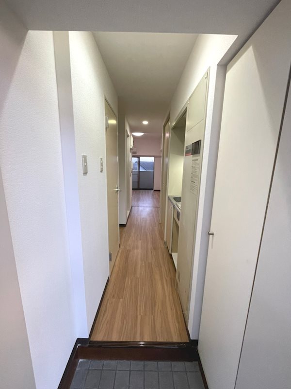 パークヒル舎人  玄関