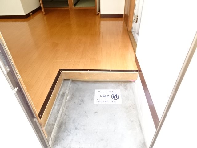 第一サクラハイム  玄関
