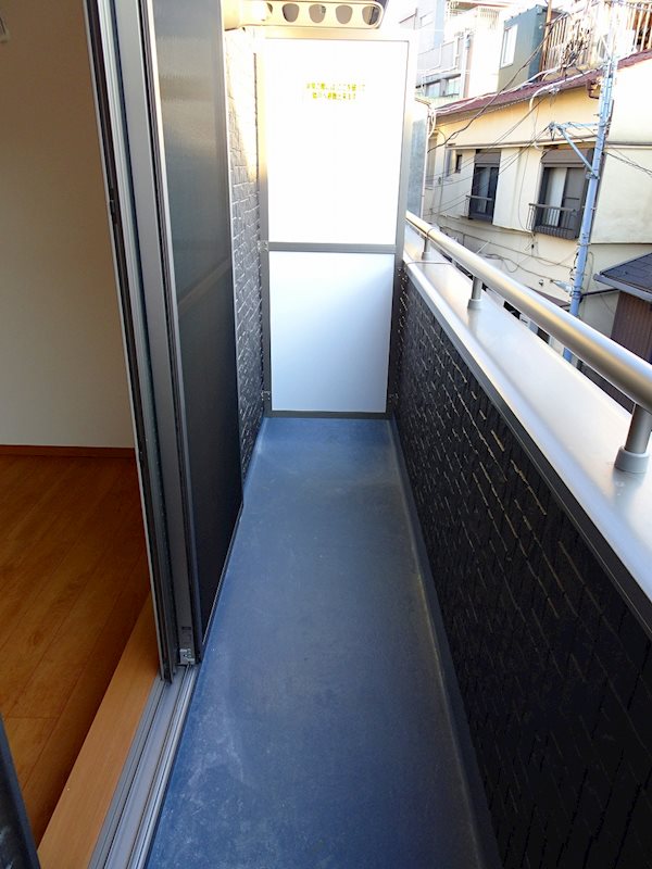 メゾンドアーブレ北千住Ⅱ ベランダ