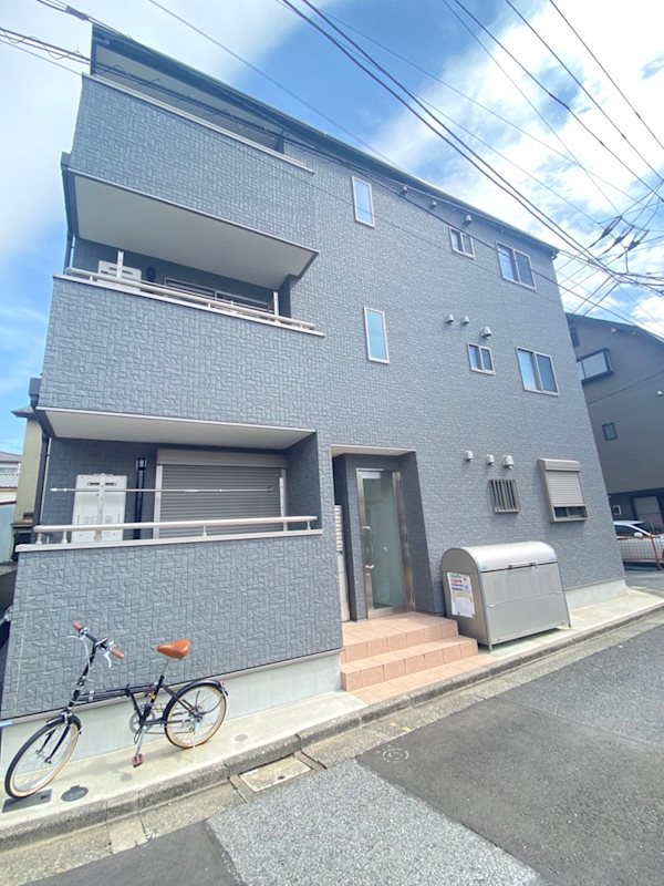 G.Flap(ジーフラップ) 外観